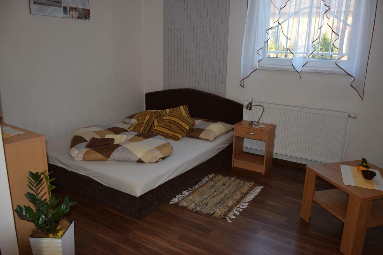 Belany Studios Veľký Meder Εξωτερικό φωτογραφία