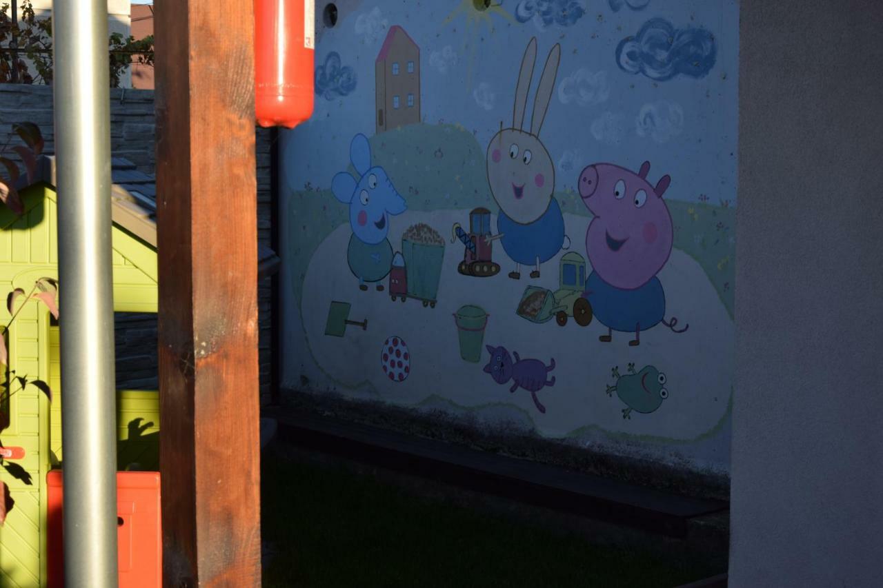 Belany Studios Veľký Meder Εξωτερικό φωτογραφία